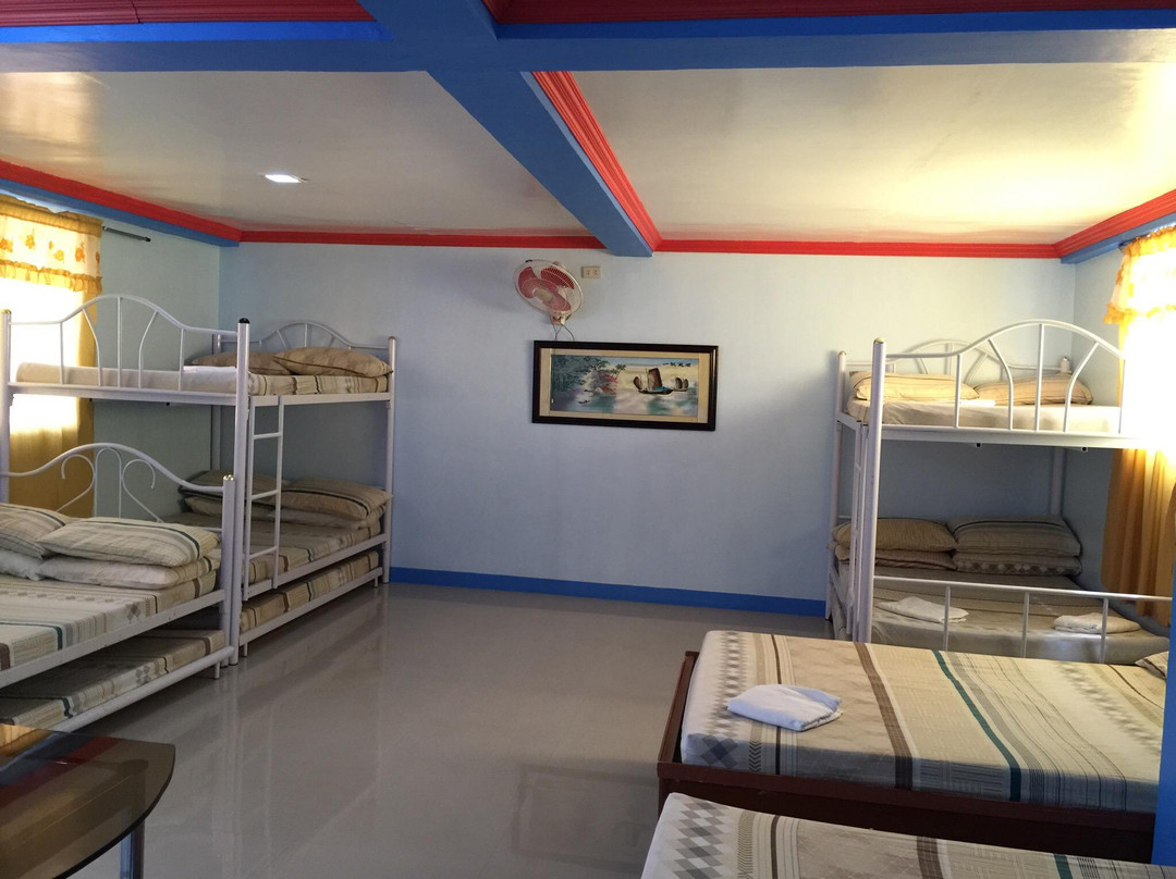 Sir Williams Lodge & Beach Resort