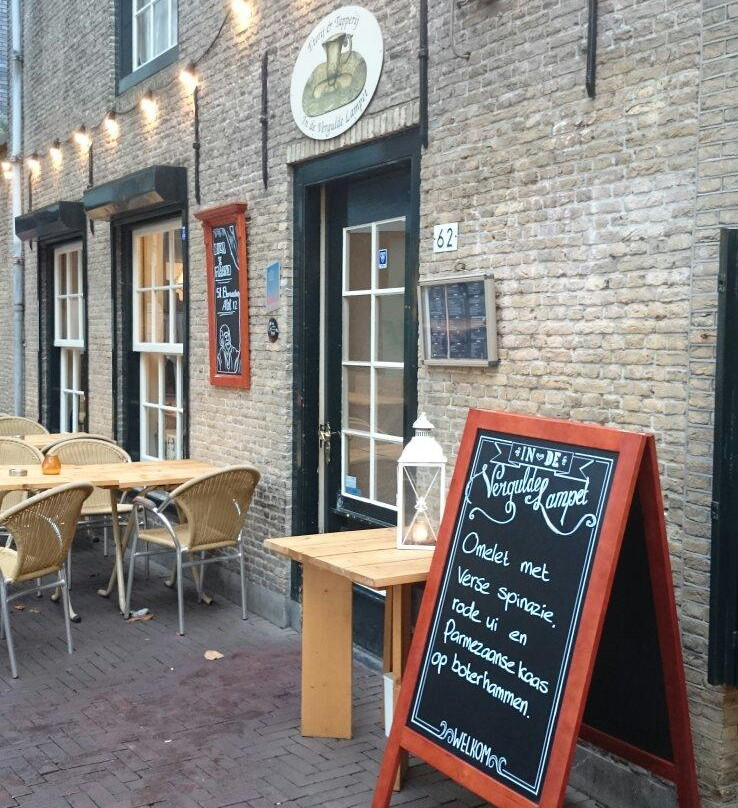 De Vergulde Lampet