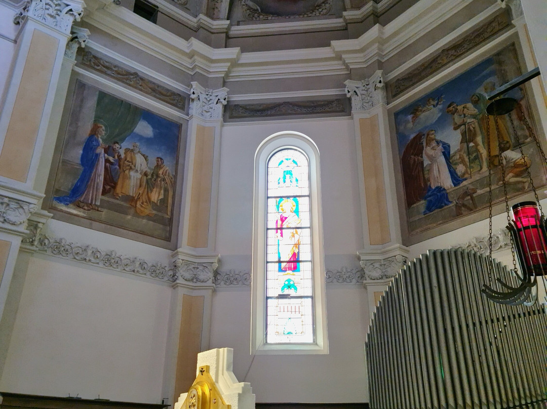 Chiesa di Santa Caterina-San Giovanni Ilarione必去景点