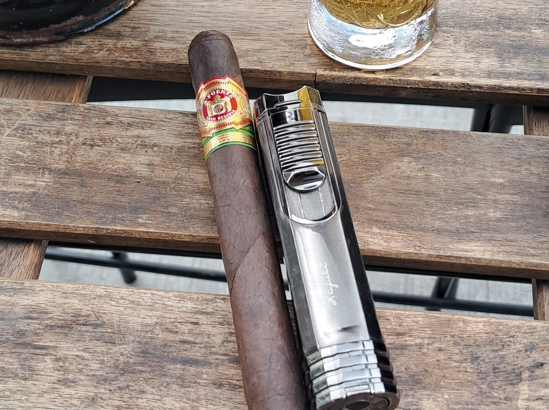 Humo Cigar Club景点图片