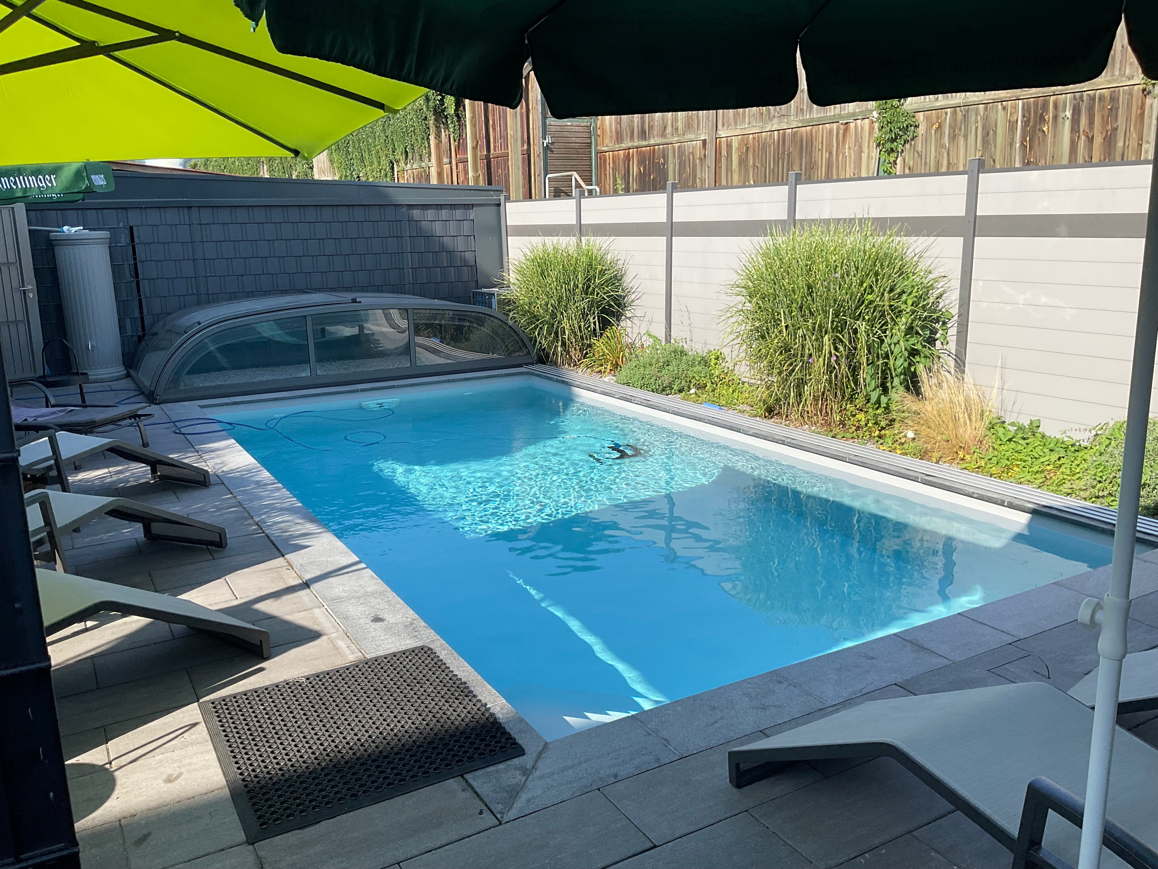 Park-Cafe Hotel-Pension Reichl-泳池