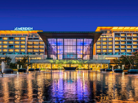 青岛西海岸隆和艾美酒店主图