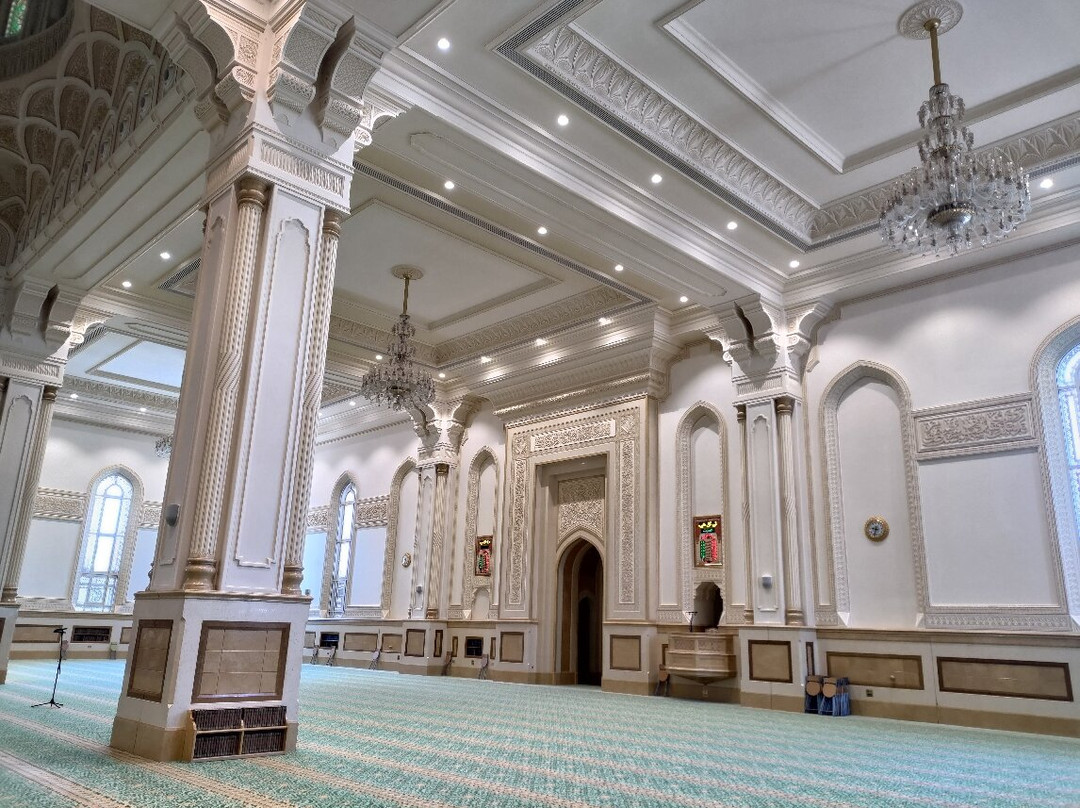 Sultan Qaboos Mosque-塞拉莱必去景点