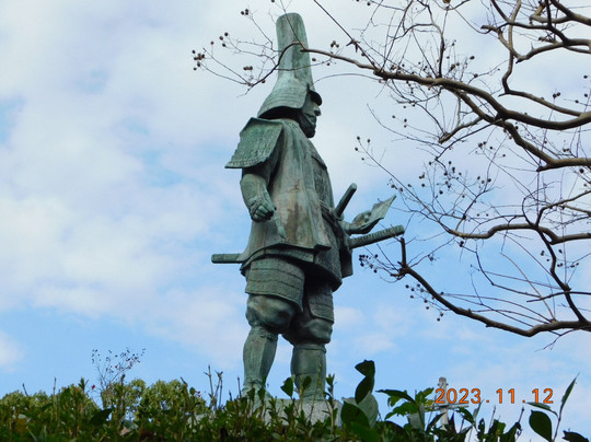 Gamo Ujisato Bronze Statue-日野町必去景点