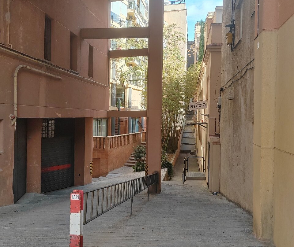 旅馆与一室公寓酒店主图