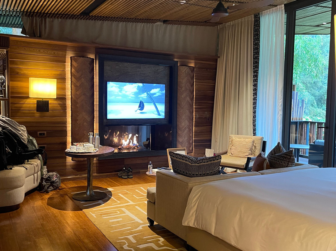 One&Only Gorilla's Nest主图