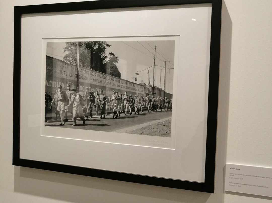 Museo della fotografia di Robert Capa景点图片