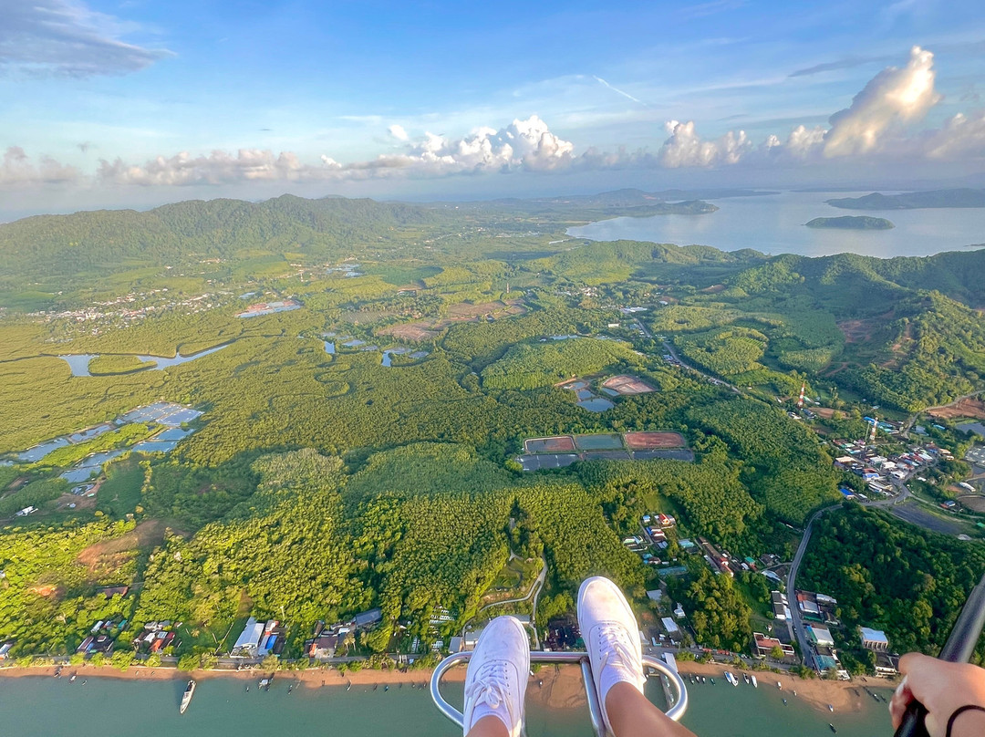 Phuket Paragliding-奈汉必去景点
