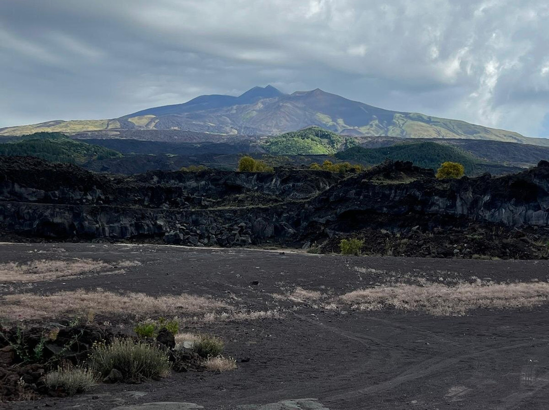 Etna Vibes Excursions-卡塔尼亚必去景点