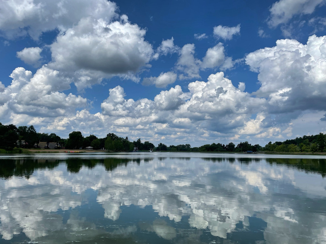 Zalew Rejów beach景点图片