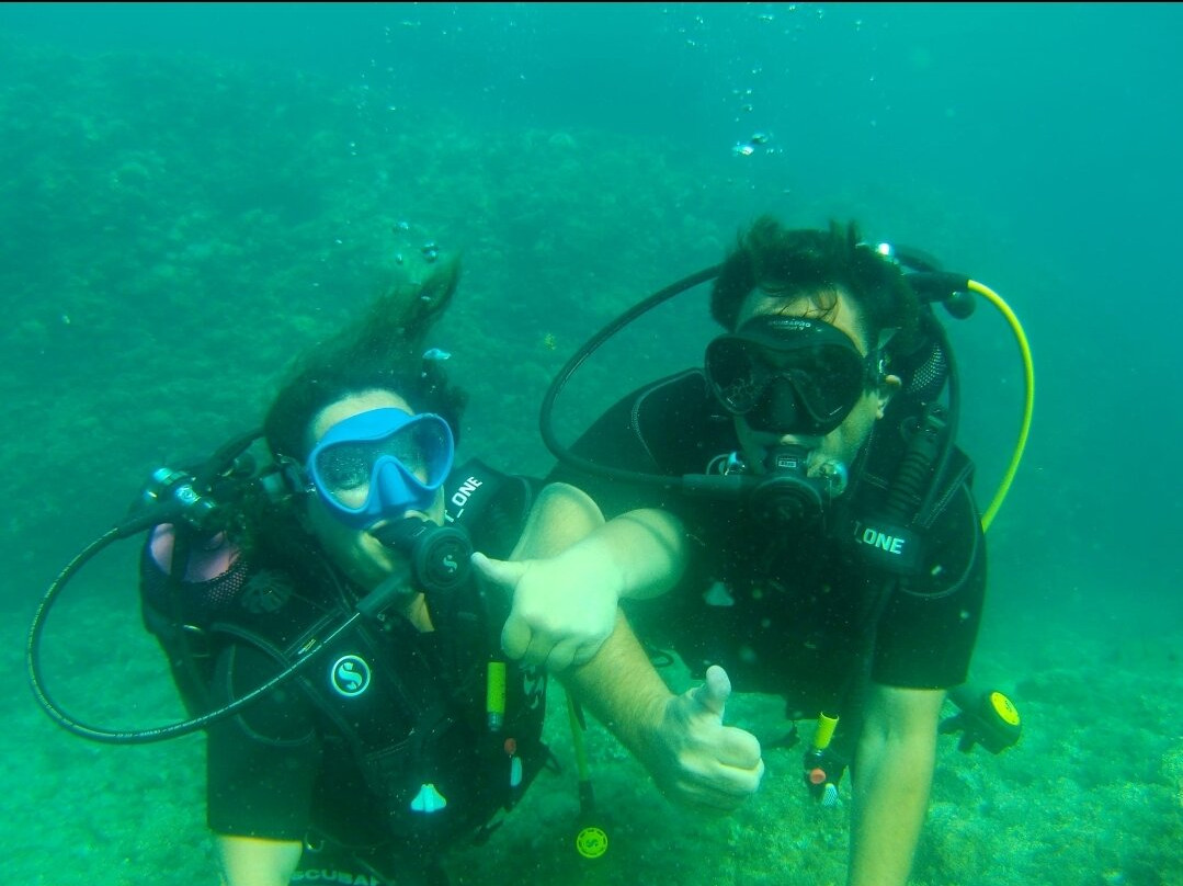 Anaya Plongée-拉西奥塔必去景点