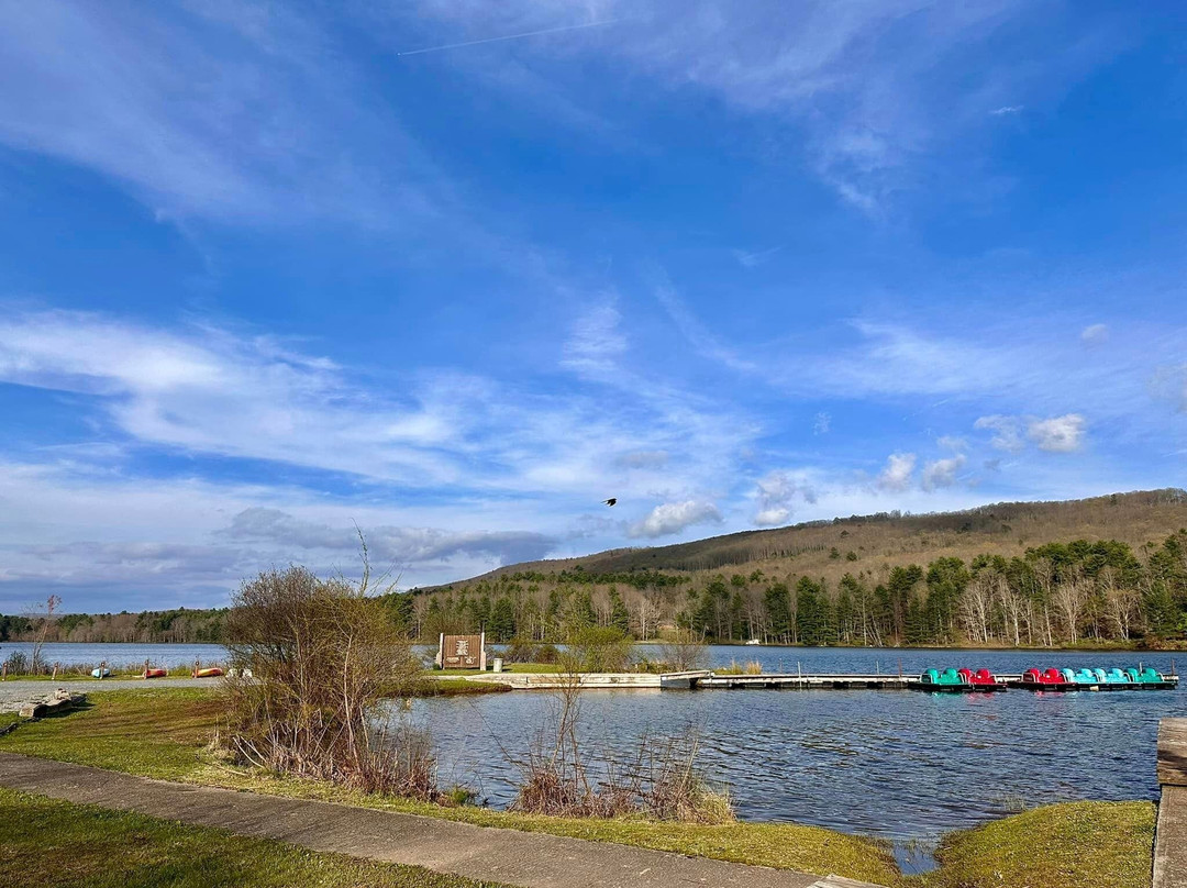 Moncove Lake State Park-Gap Mills必去景点