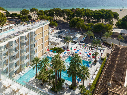 代尔芬普拉亚酒店