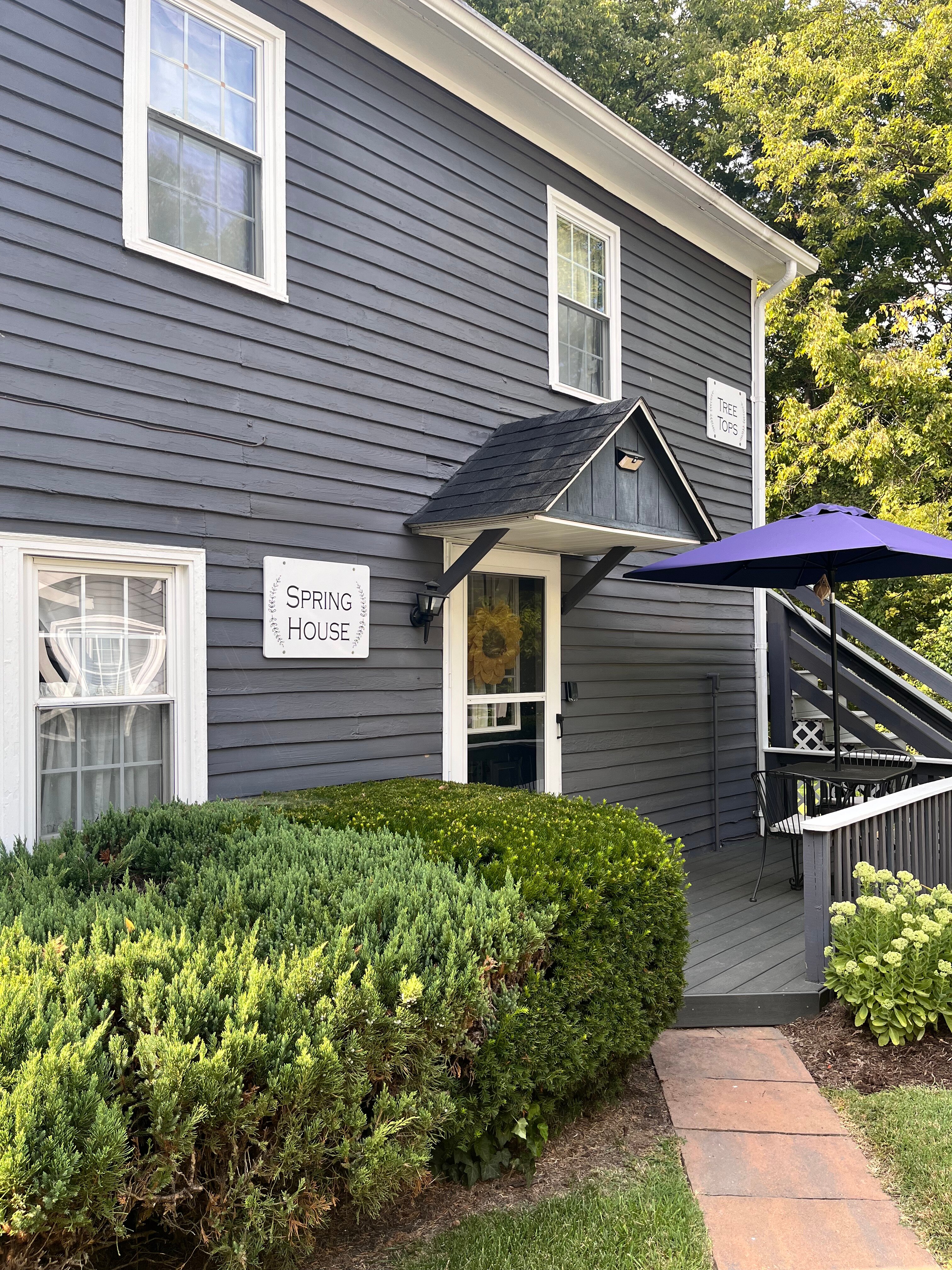 Family Farmhouse Inn-浴室