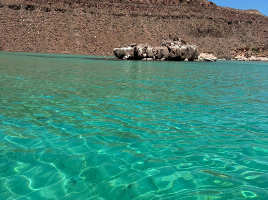 Cleos Vip Tours-拉巴斯必去景点