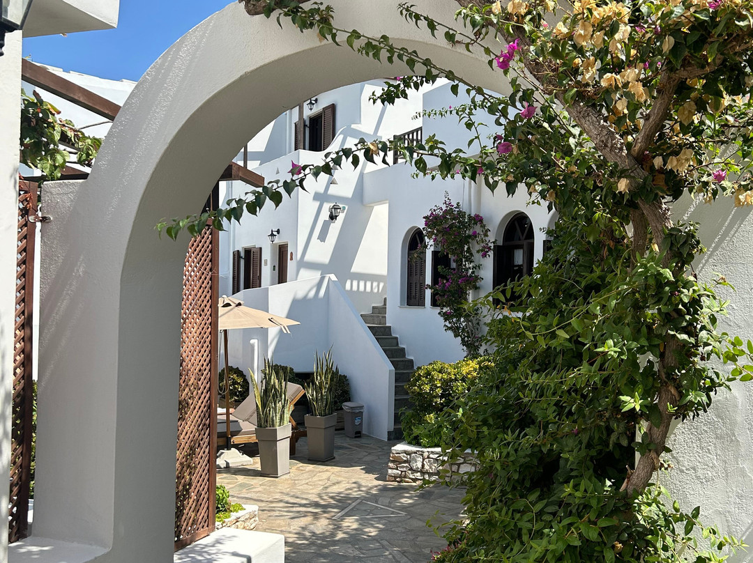 Hotel Christina, Adults Only,Heated Salt Water Pool主图