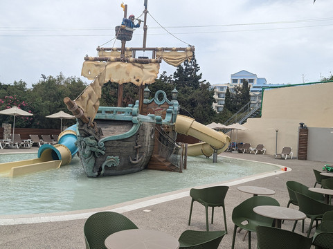 美利亚合作酒店 - 大都会酒店