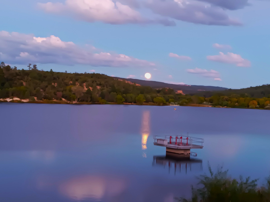 Inn At Lake Roberts主图