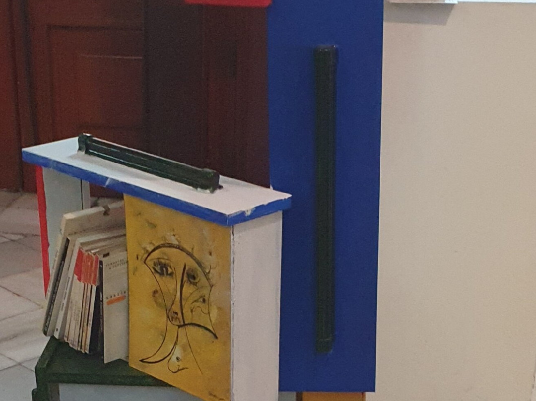 Galería Efeserrano Paquita Serrano-Cieza必去景点