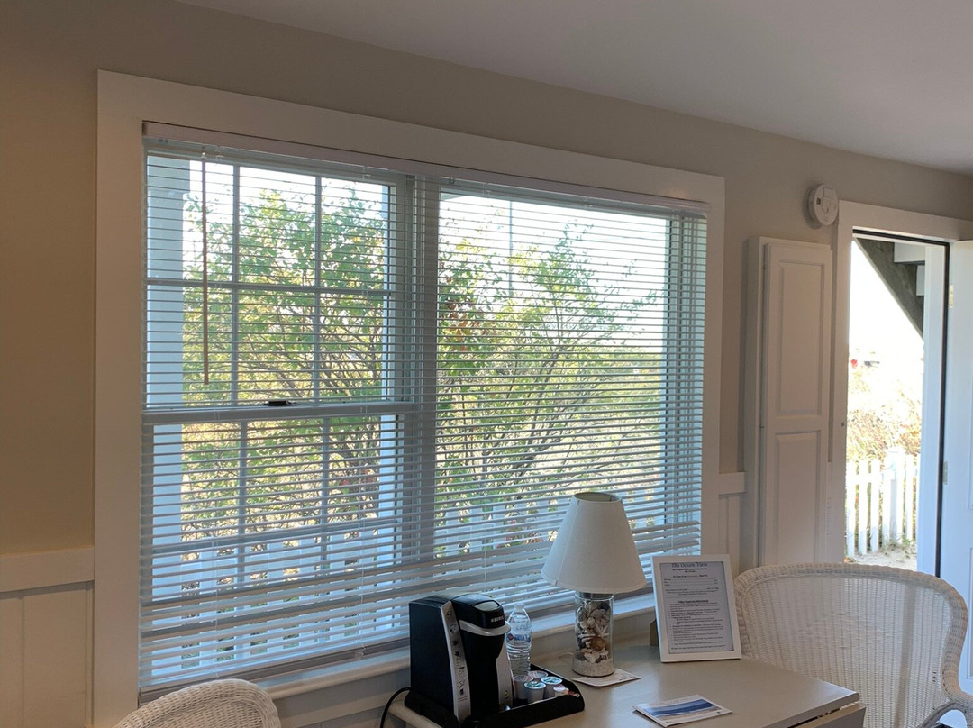 Ocean View Motel主图