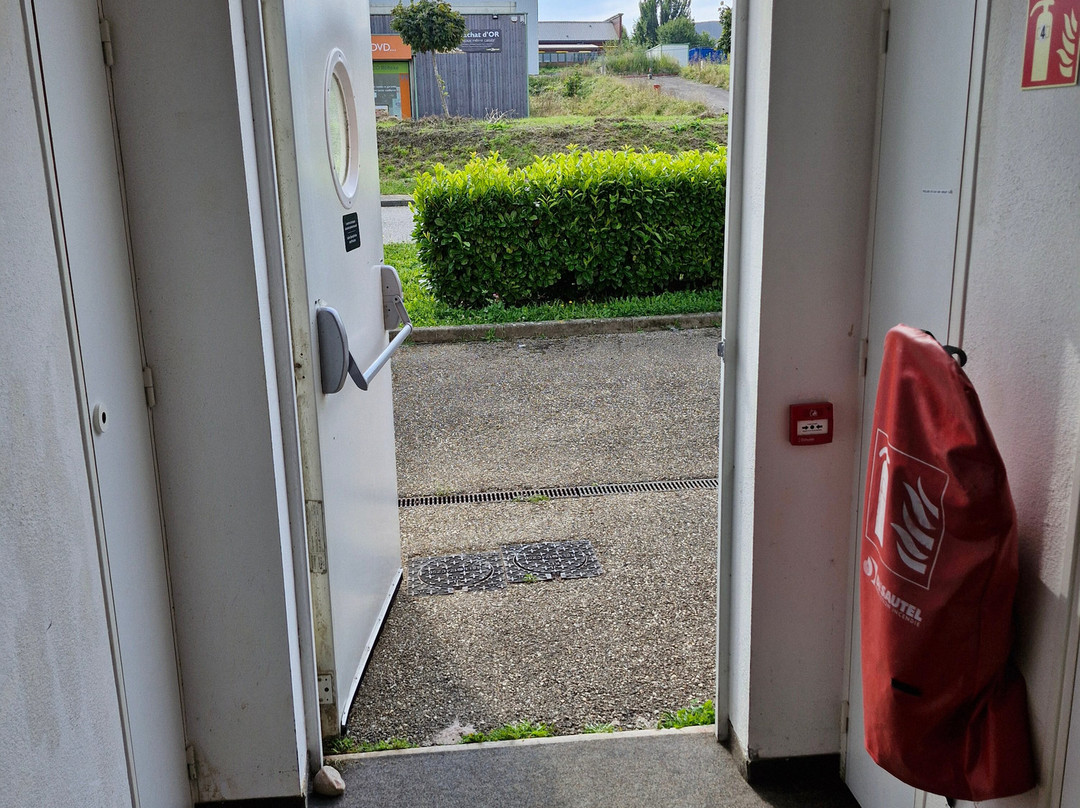 艾达普酒店主图