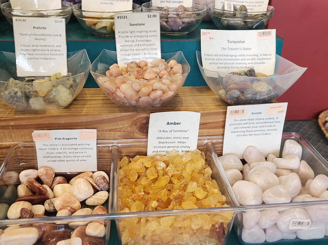 Crystalis Treasures-赫恩登必去景点