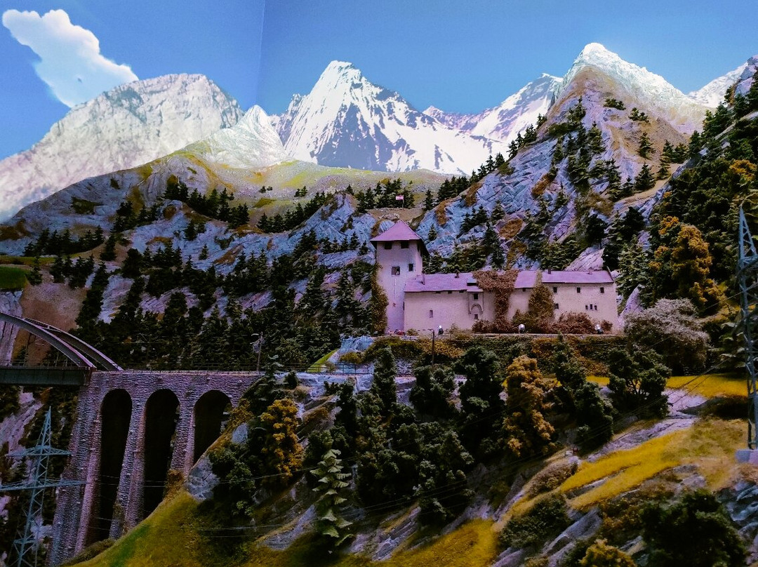 Hans-Peter Porsche Traumwerk景点图片