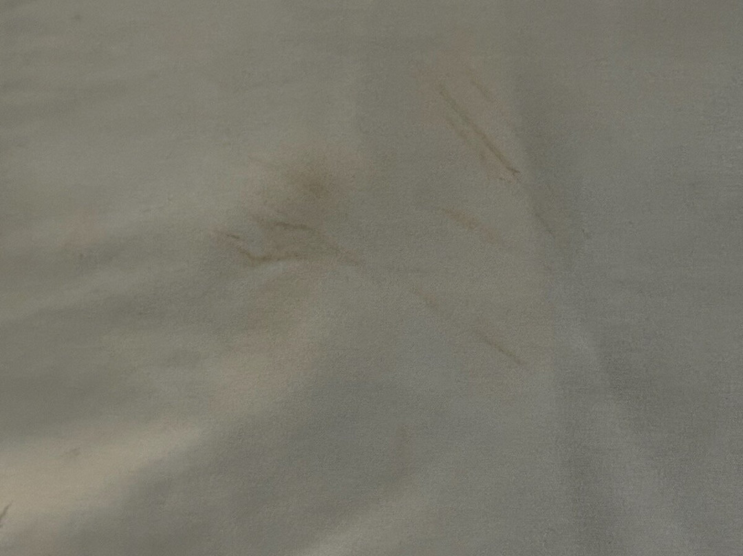 乡村壁炉套房酒店主图