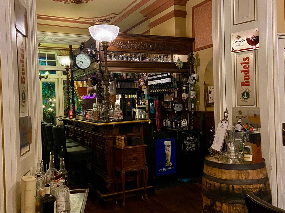 Hotel Fidder - Patrick's Whisky Bar主图