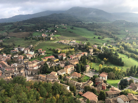 Castello Dal Verme-Zavattarello必去景点