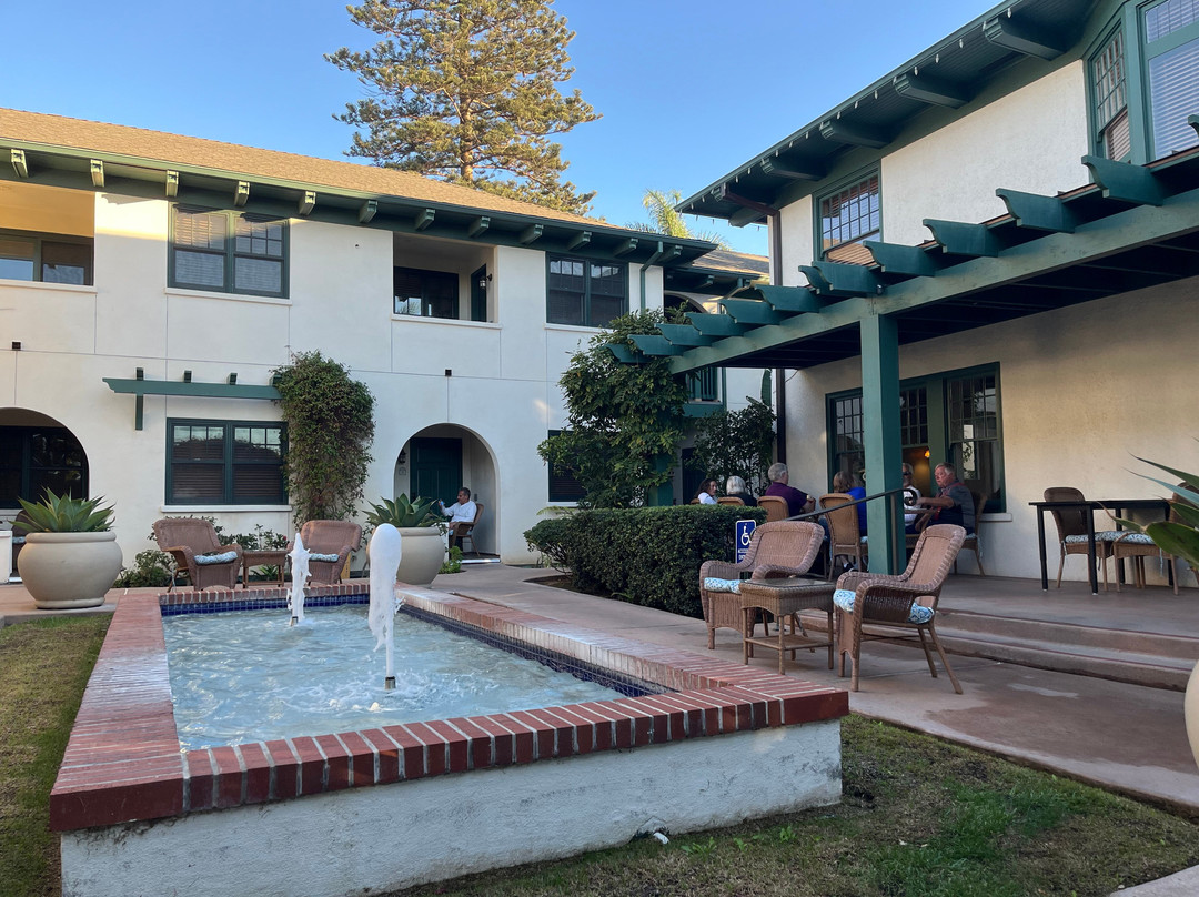 四姊妹1906旅馆主图