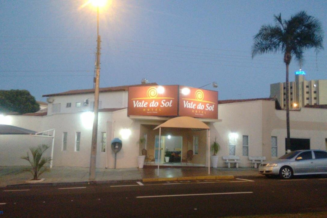 山谷杜索尔酒店