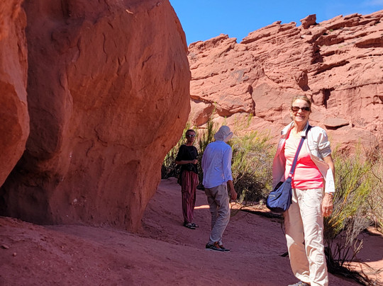 Lapuna-萨尔塔必去景点