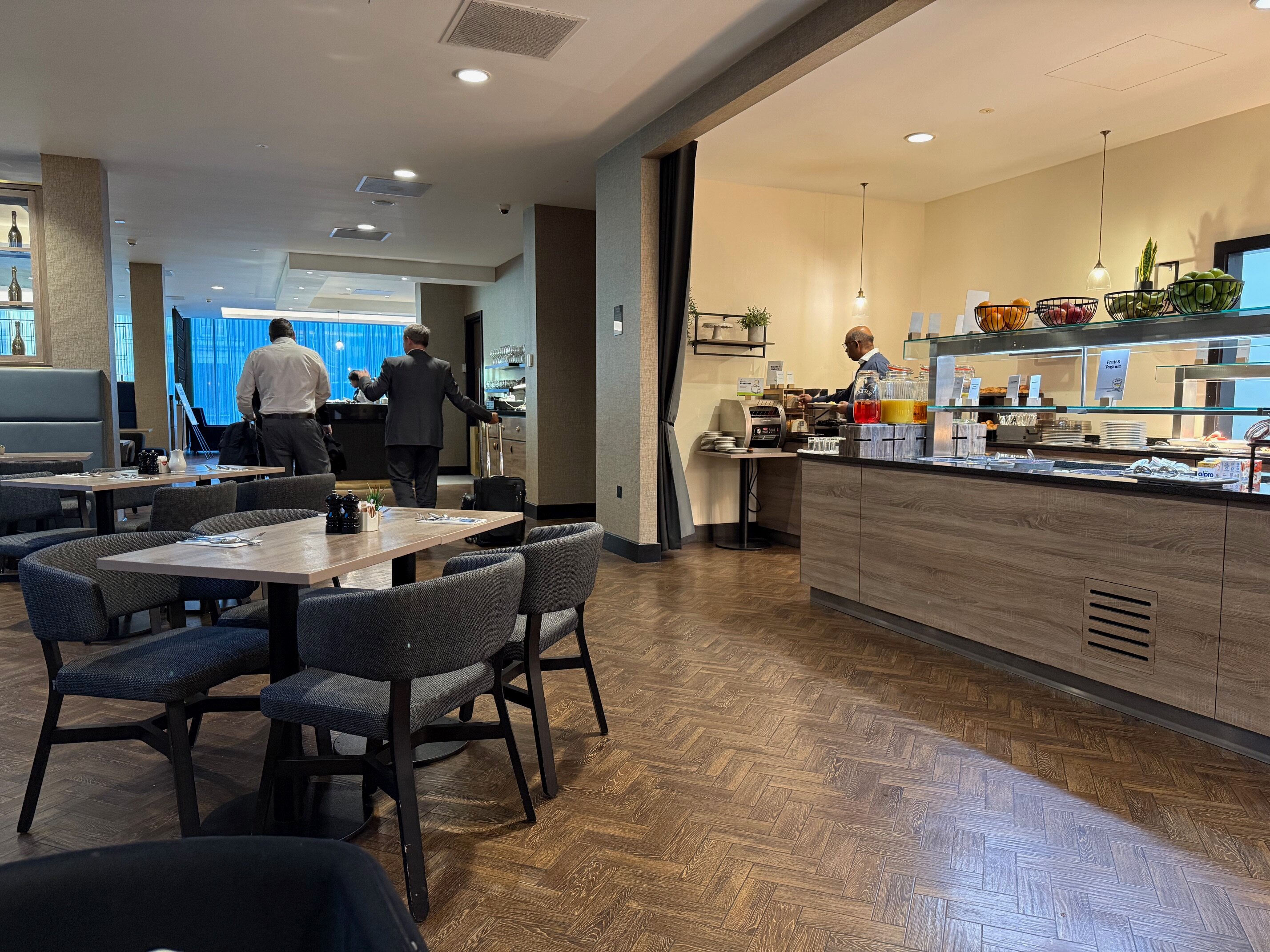Doubletree by Hilton Hull-餐饮