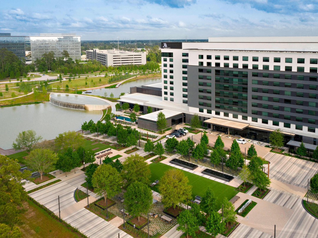 Houston CityPlace Marriott at Springwoods Village主图