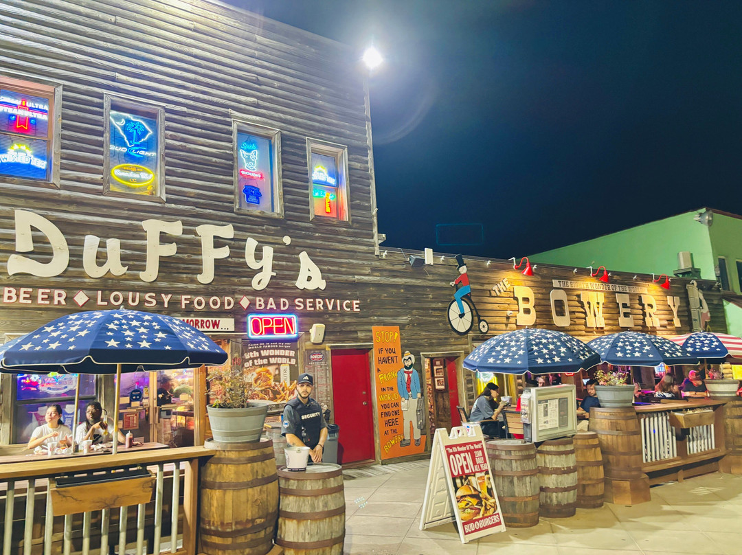 The Bowery-美特尔海滩必去景点