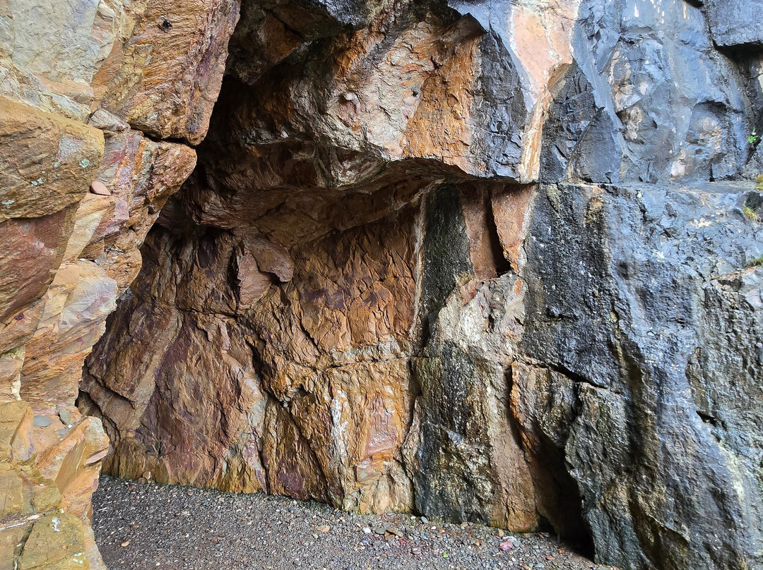 St Ninian's Cave-Whithorn必去景点
