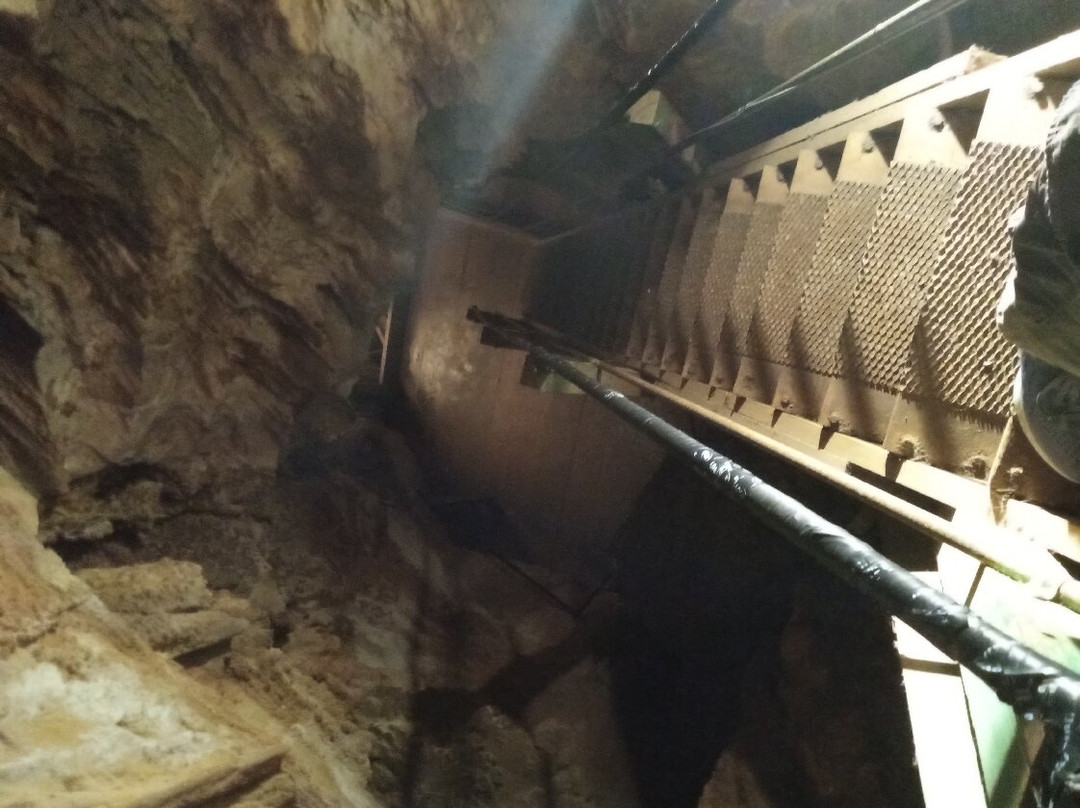 Mercer Caverns-Murphys必去景点