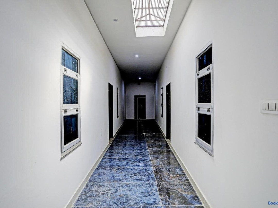 Super Hotel O Shyam