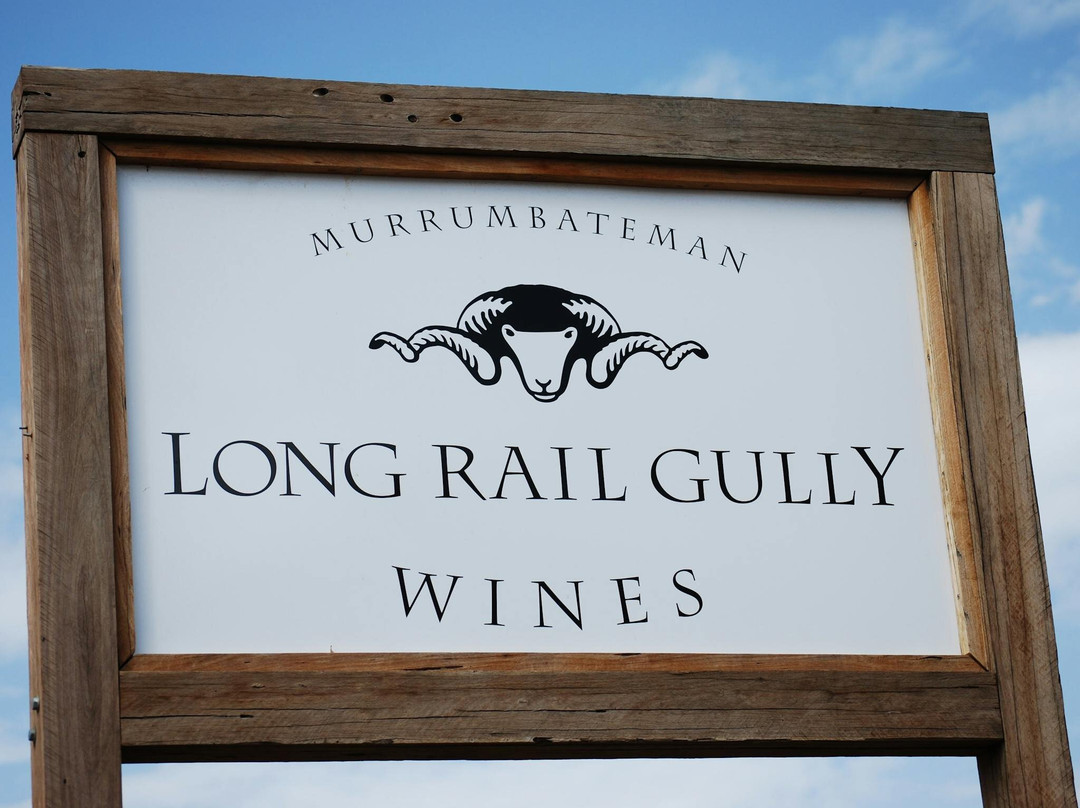 Long Rail Gully Wines景点图片