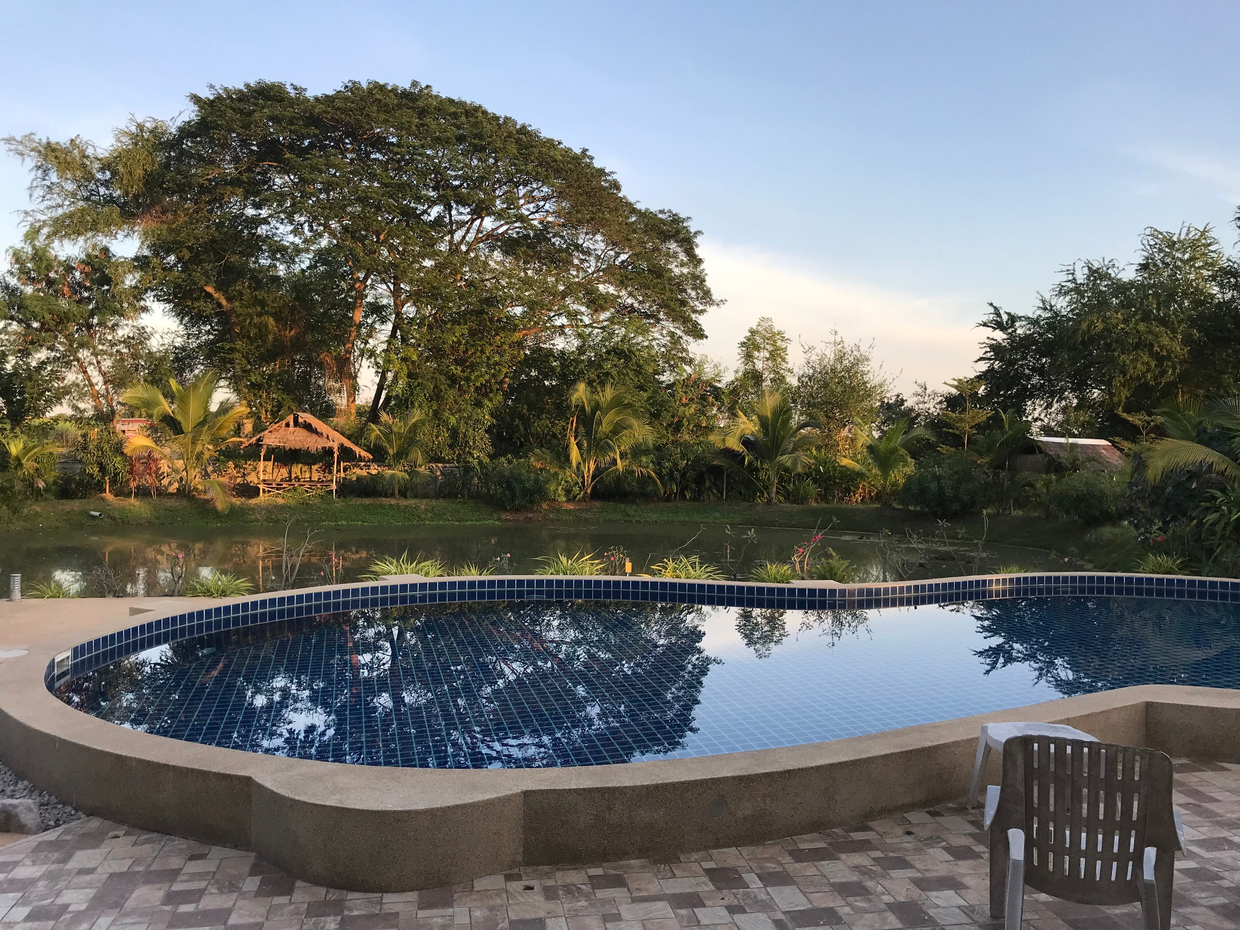 Bua Daeng Luxury Homestay-泳池
