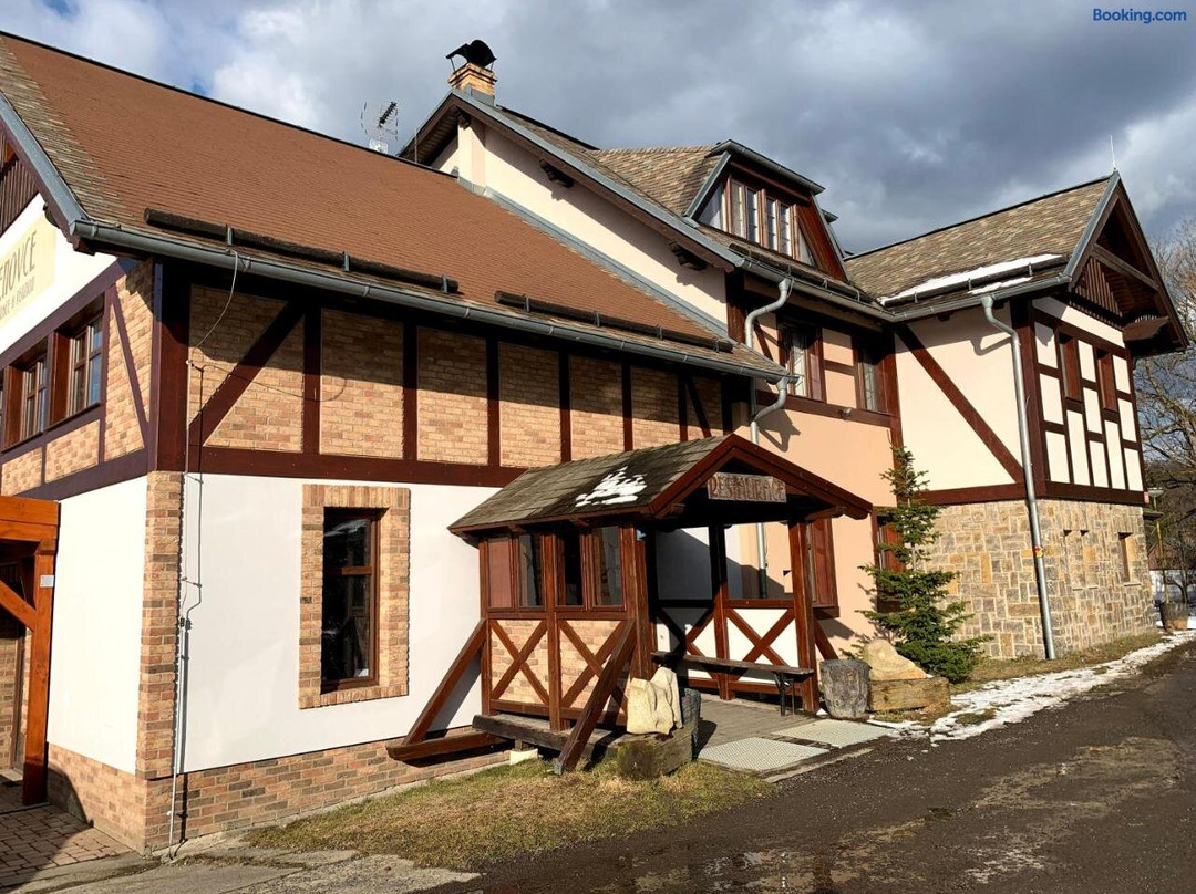 Cvikov酒店住宿-Penzion Na Hrebenovce