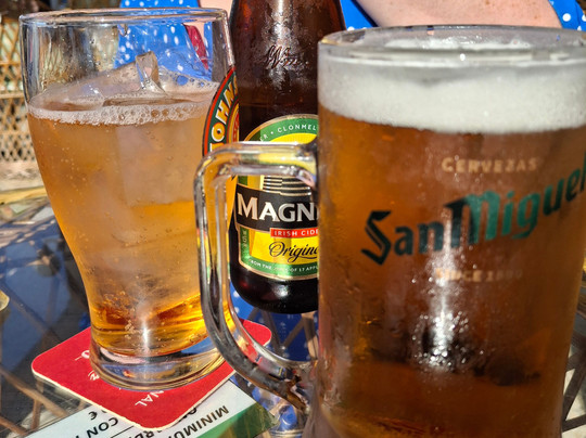 Dickens Cocktail Bar-科斯塔特吉塞必去景点