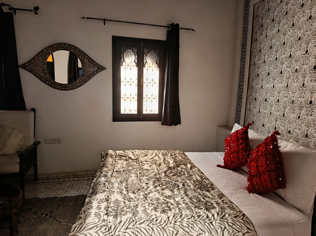 Riad Zyna主图