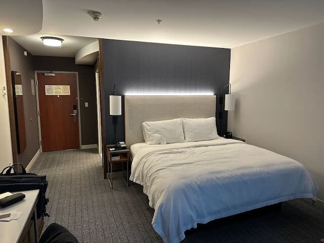 西雅图贝尔维尤/市中心万怡酒店主图