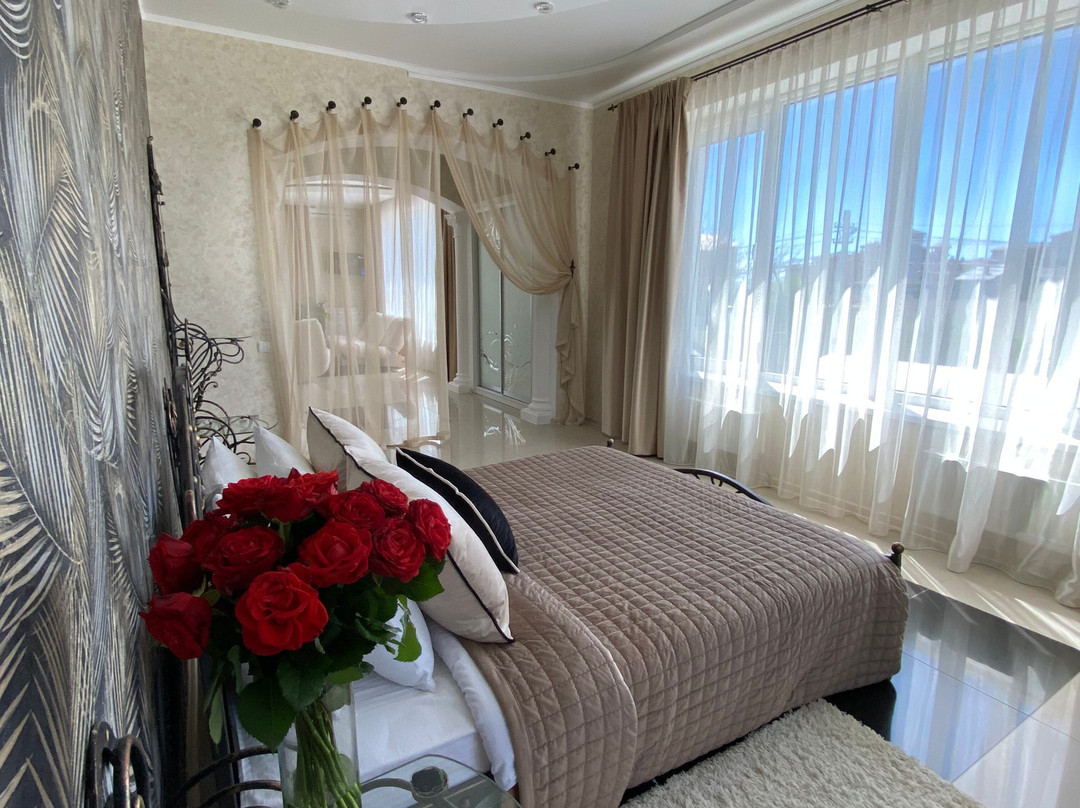 Arkadiya Guest House主图