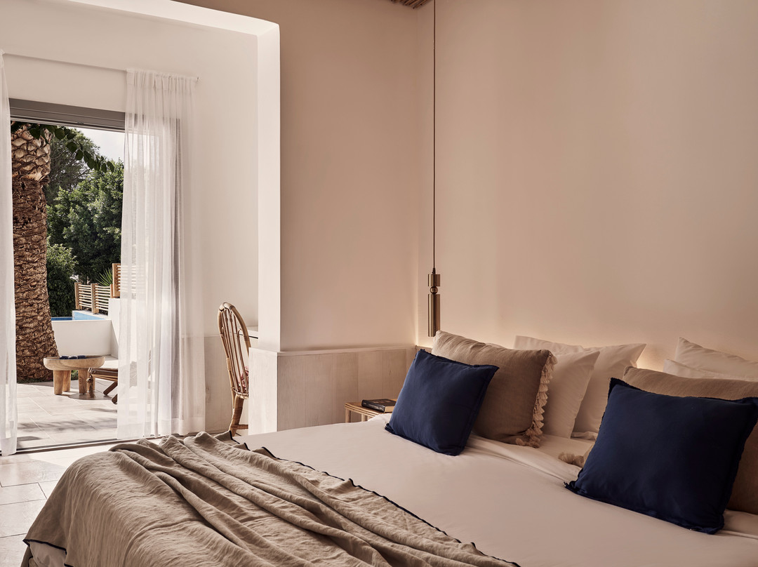 Dionysos Sea Side Resort主图