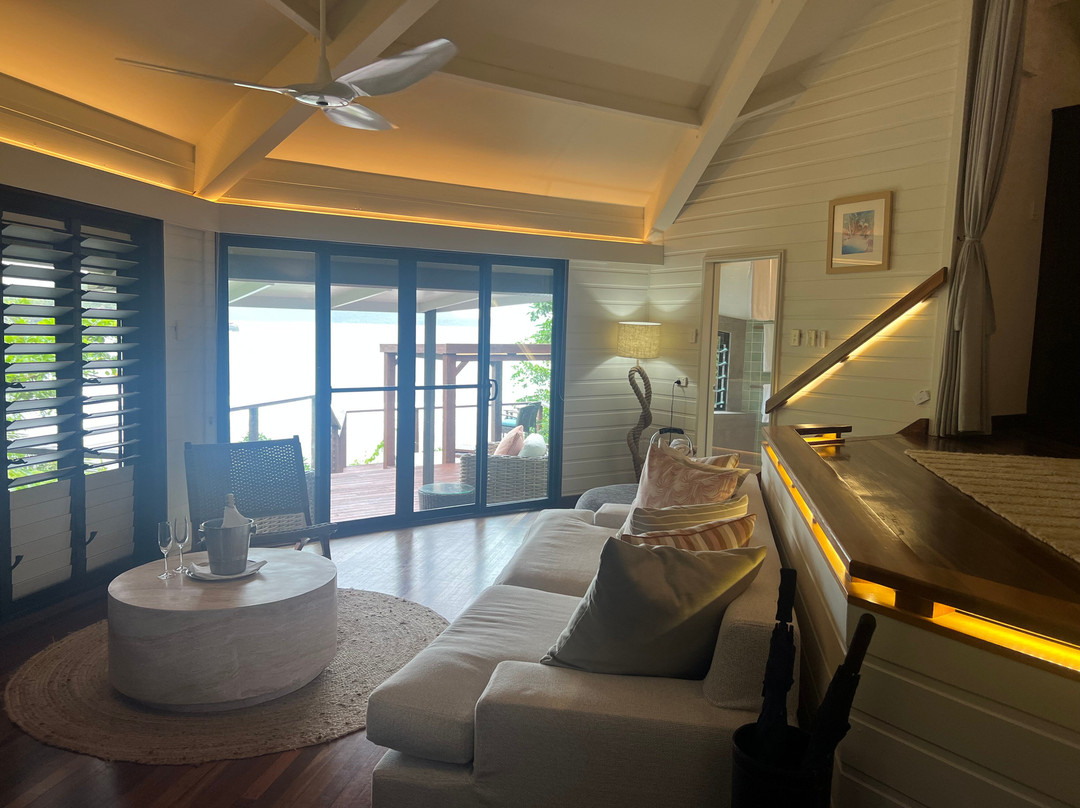 班达拉岛度假屋主图