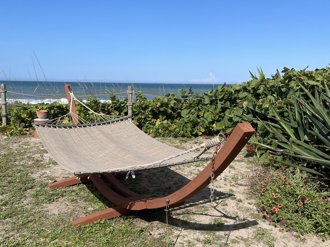 Sea Scape Motel - Oceanfront Getaway主图