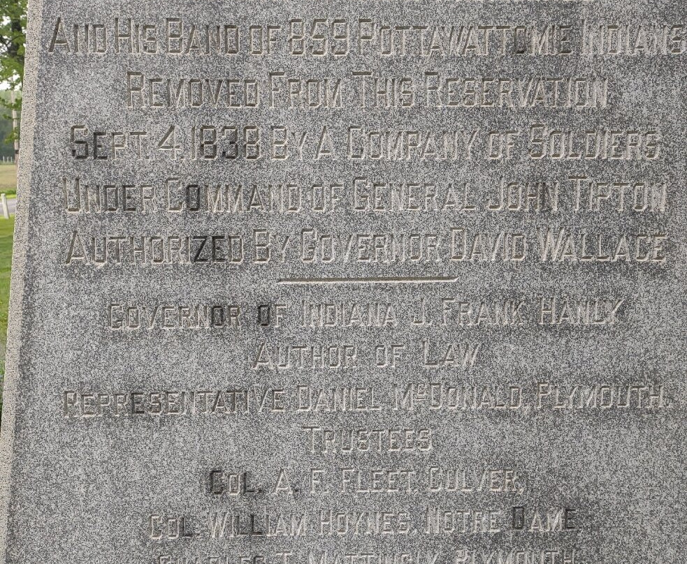 Chief Menominee Monument-Plymouth必去景点